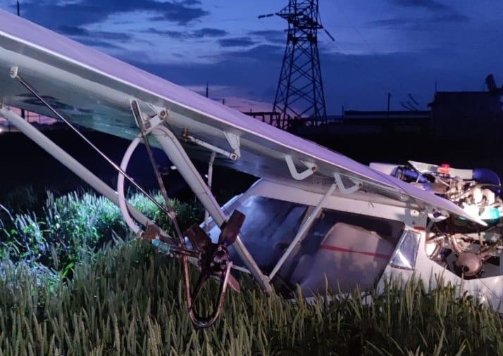 При жесткой посадке самолета в Ростовской области пострадал пилот