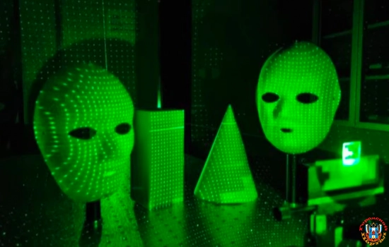 Автомобили смогут видеть на 180° в 3D благодаря этому устройству — крошечному лидару