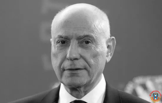 Умер обладатель "Оскара" Алан Аркин