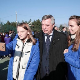 Люди чаще хотят со мной сфотографироваться: губернатор Ростовской области рассказал о том, как он отдыхает