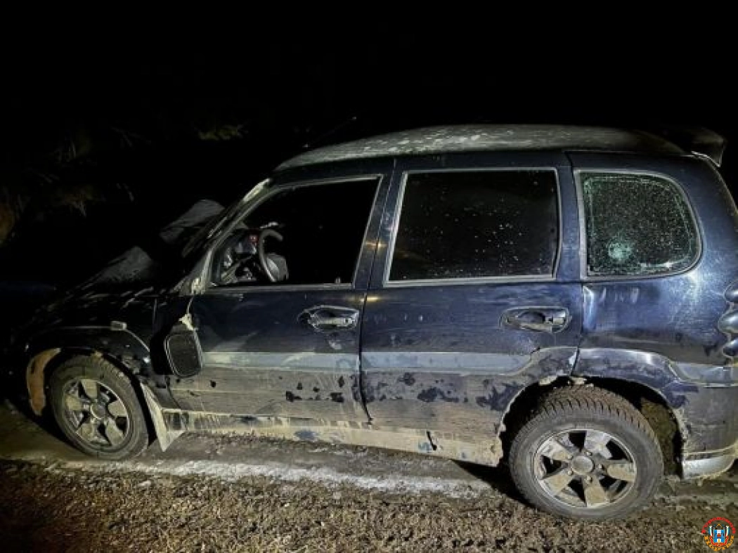 В Ростовской области водитель внедорожника насмерть разбился в поле