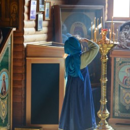 Православные верующие отмечают Прощеное воскресенье