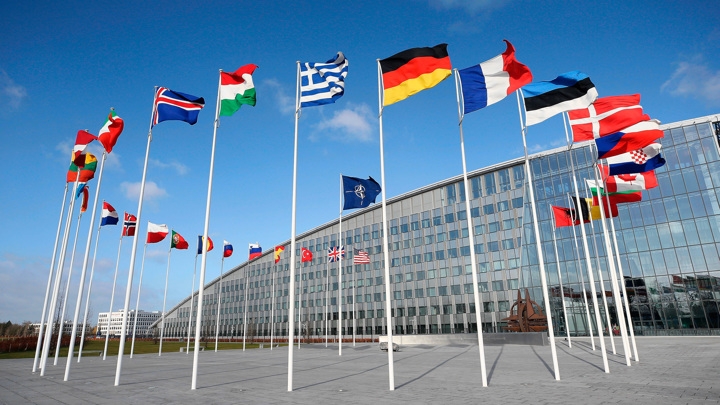 Риск конфликта: НАТО может усилить присутствие на востоке