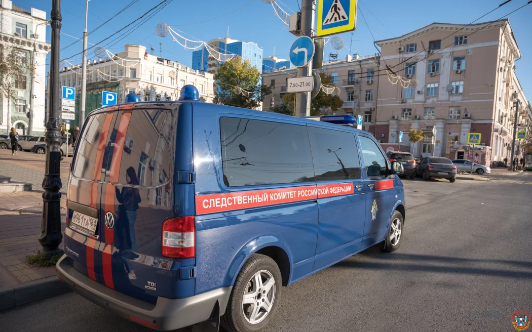 На Дону под окнами высотки нашли тело учительницы