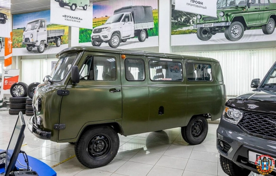 В столичных дилерских центрах дефицит пассажирских версий УАЗ-452 «Буханка»
