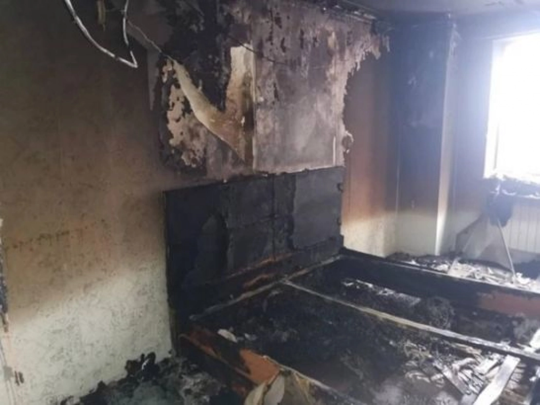 В Ростовской области ребенок поджег матрас и устроил пожар в квартире