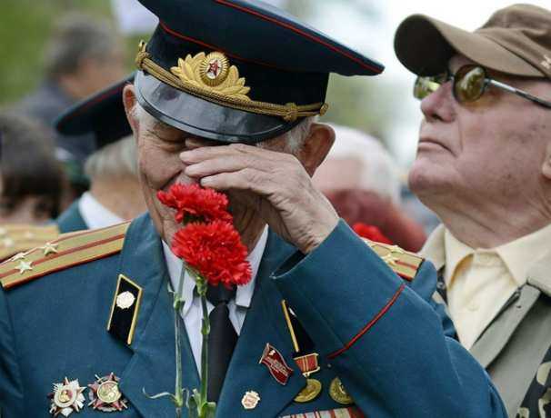 Жалкие две тысячи рублей выделили ветеранам Дона ко Дню Победы