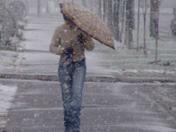 Дождь со снегом и пробирающий до костей ветер ожидают жителей Ростова в эту среду