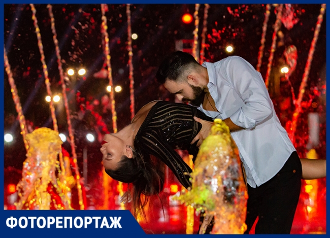 В Ростове торжественно открыли «умный» фонтан