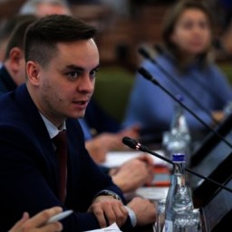 Губернатор освободил от должности главу комитета по молодежной политике Ростовской области