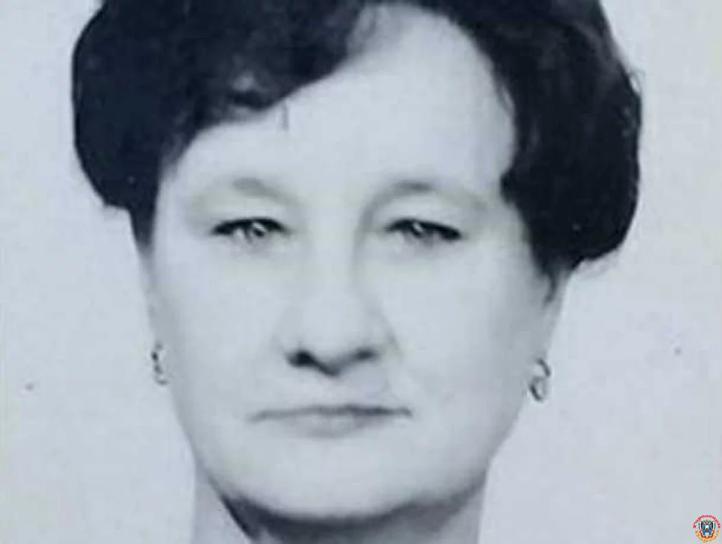 Зеленоглазая брюнетка в черном платье бесследно пропала в Ростовской области