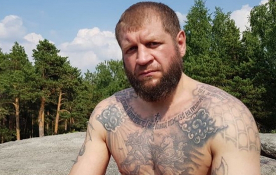 Александр Емельяненко не собирается завершать карьеру