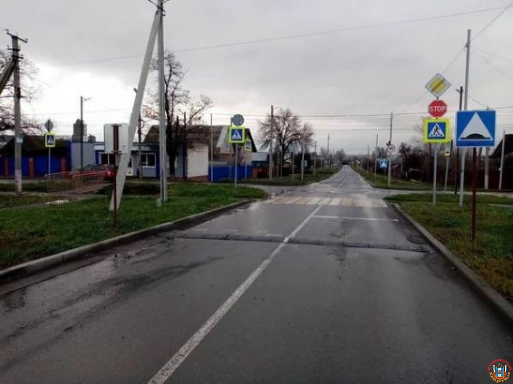 В Морозовске 8-летний мальчик попал под колеса иномарки