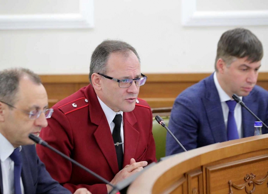 Глава Роспотребнадзора попросил жителей Ростовской области воздержаться от путешествий в нерабочие дни