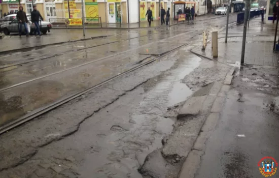 Дорогами, транспортом и ЖКХ в опросе правительства, Ростовчане остались довольны