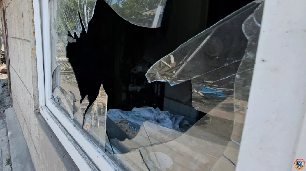 После ночной атаки беспилотников, в Таганроге увеличили зону ЧС