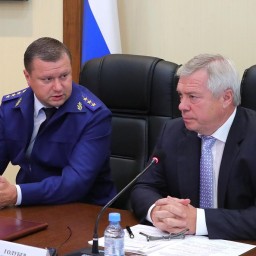 Прокуратура требует передать земли аксайских рынков муниципалитетам