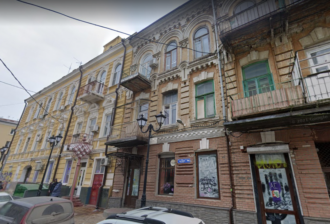 Власти Ростова признали аварийным доходный дом Рувинского на Шаумяна, 96