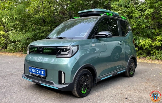 Самый продаваемый китайский электромобиль Wuling Hongguang Mini EV появился в России.