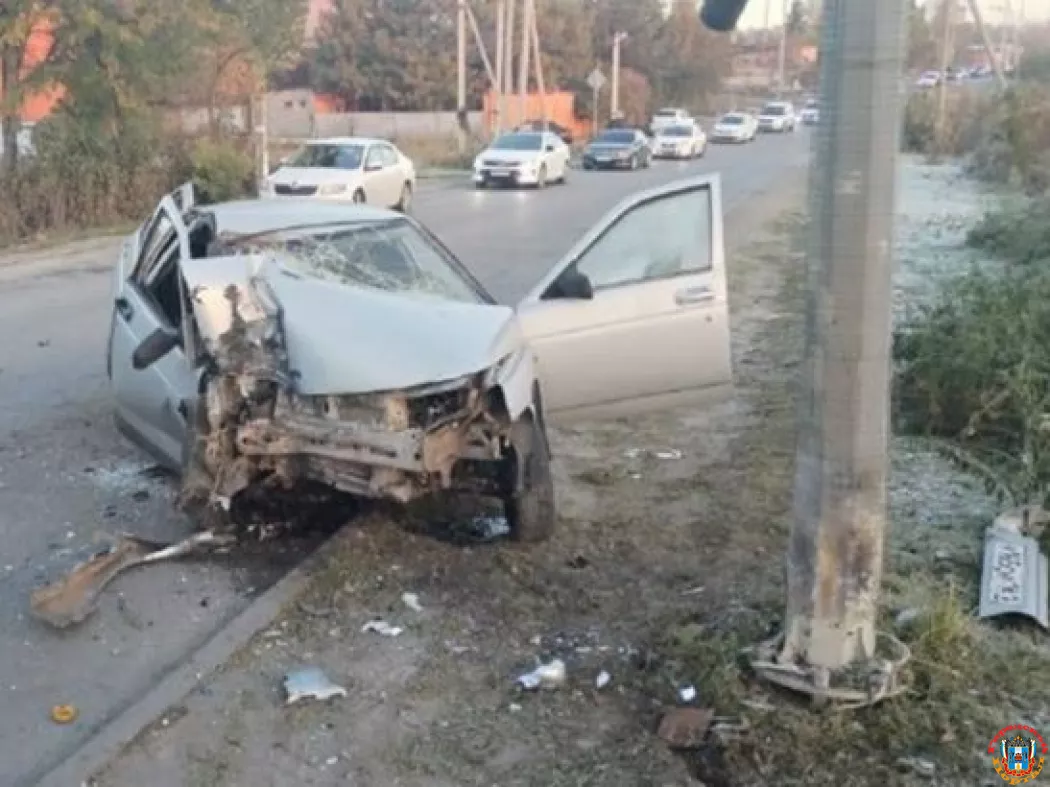 В Ростове на Вавилова водитель легковушки устроил ДТП с пострадавшими