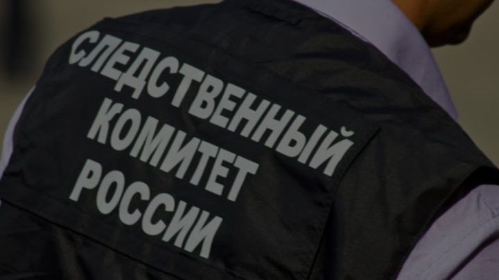 В Благовещенске пятиклассницы порезали себе руки из любопытства В Благовещенске пятиклассницы порезали себе руки из любопытства