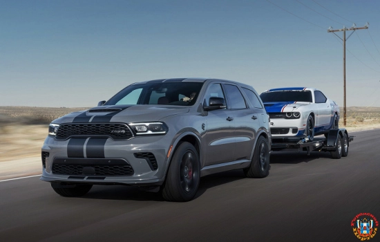 Дилеры начали предлагать Dodge Durango 2023 – у него 8-ступенчатый «автомат», полный привод и до 720 л.с.