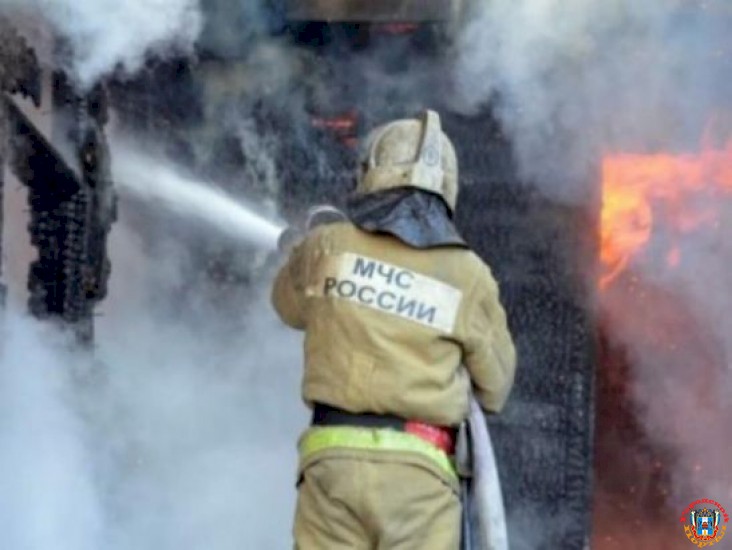 В Таганроге двое мужчин пострадали при пожаре в гараже