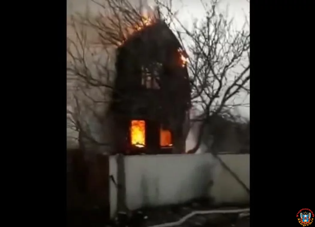 Двое детей погибли при пожаре в частном доме в Аксайском районе