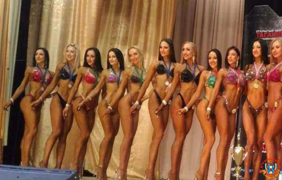 Сегодня Ростов удивляют самые красивые, накаченные тела на чемпионате бодибилдеров