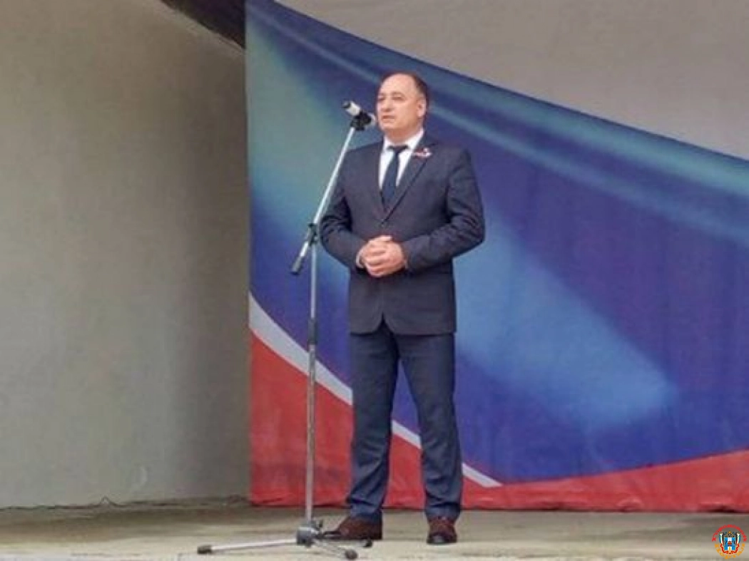 Главу администрации Каменска-Шахтинского с инсультом доставили в больницу