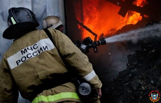 В Ростовской области 41-летний мужчина погиб при пожаре в своем доме