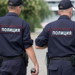 В Шахтах в магазине кормов для животных нашли наркотики