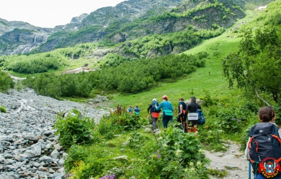 В горах Карачаево-Черкесии потерялись туристы из Москвы