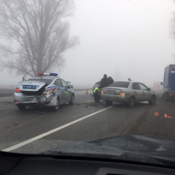 Под Ростовом экипаж ДПС попал в аварию