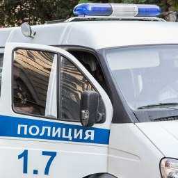 Чтобы угнать чужую машину, горе-грабитель нанял такси и попал в ДТП в Ростове