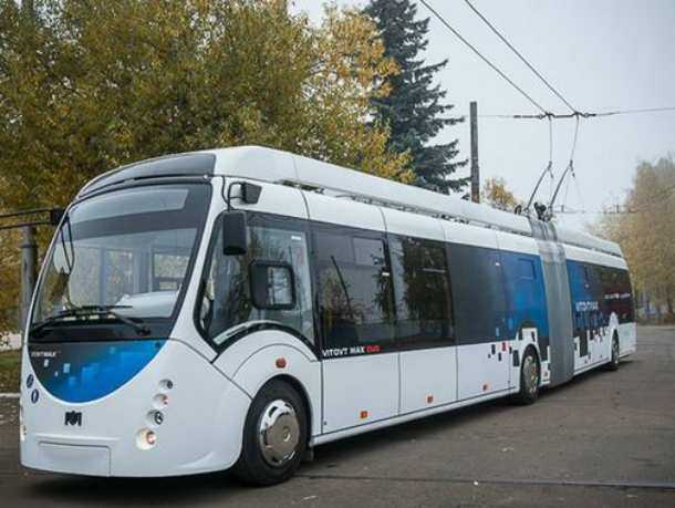 Вернуть троллейбусный маршрут №9 и продлить его до "Платова" предложил ростовчанин