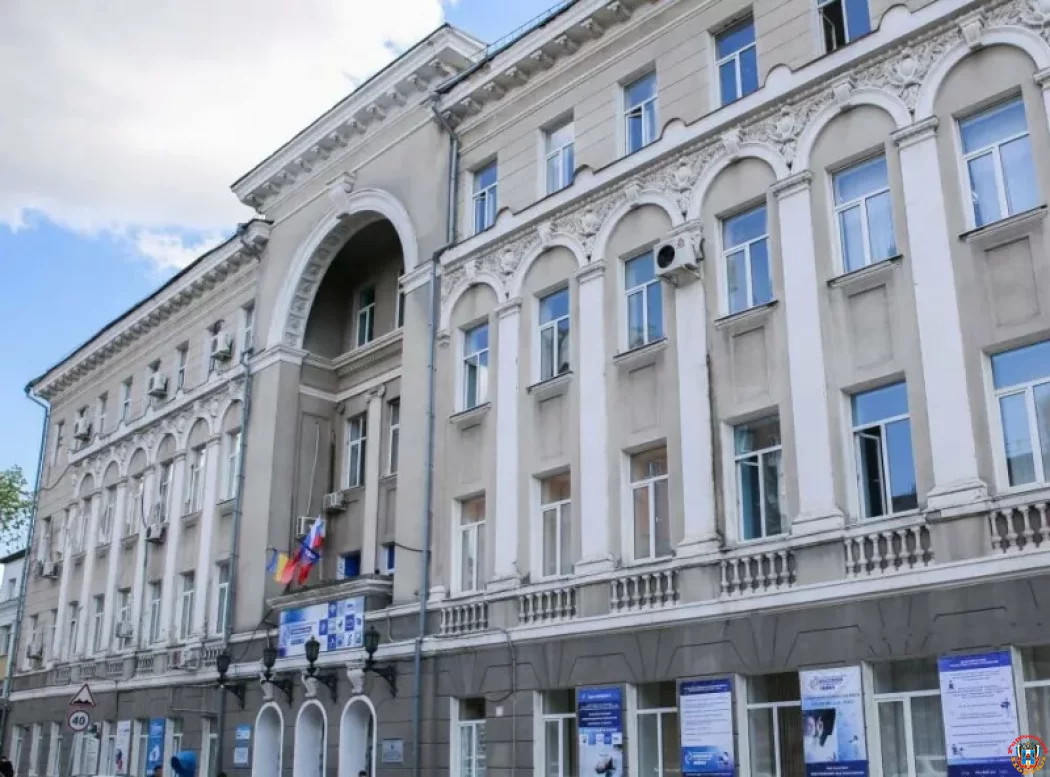 Капитальный ремонт фасада колледжа связи и информатики в Ростове: на работы выделено 29 млн рублей Капитальный ремонт фасада колледжа связи и информатики в Ростове: на работы выделено 29 млн рублей