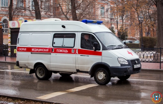 Ростовчанка попала под машину на территории рынка «Восточный»