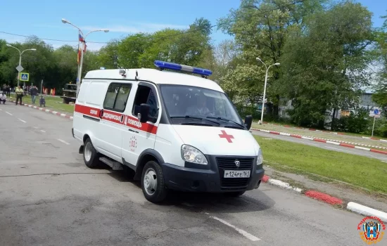 Под колеса автомобиля попал 8-летний мальчик