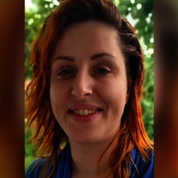 В Ростовской области разыскивают 42-летнюю женщину из Санкт-Петербурга