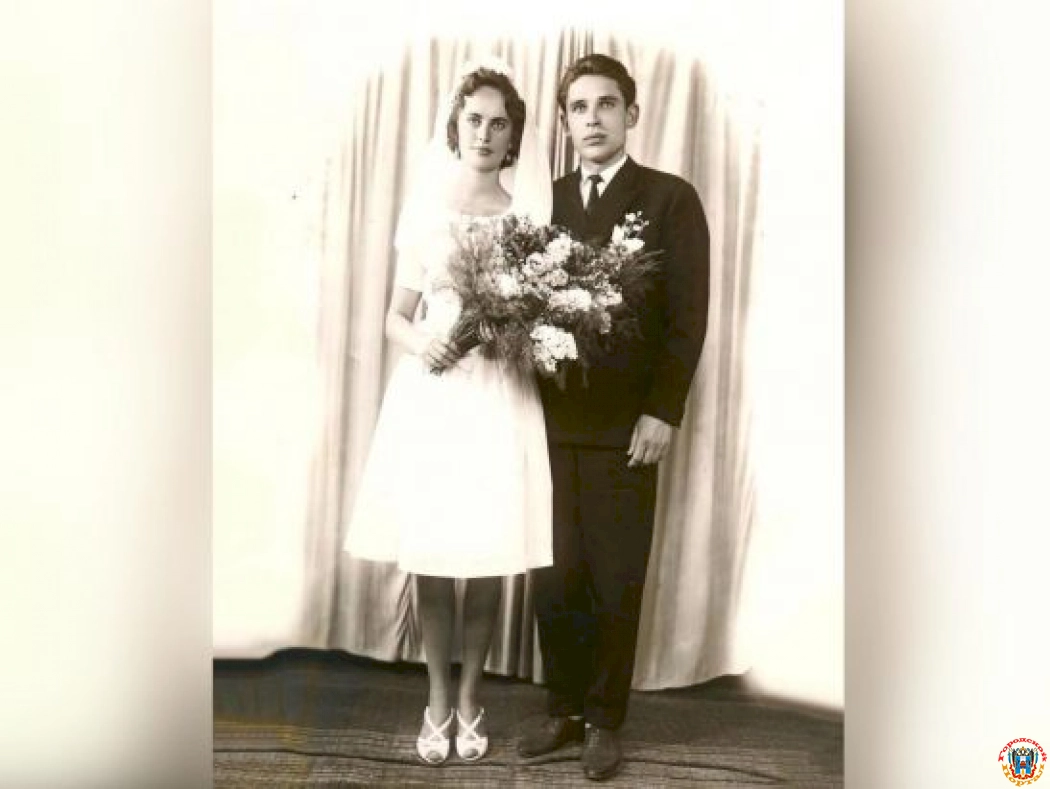 Ирина Безрукова показала архивное фото родителей