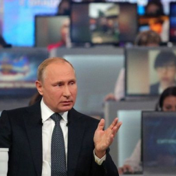 Губернатор Ростовской области приготовился отвечать на вопросы Путина во время прямой линии