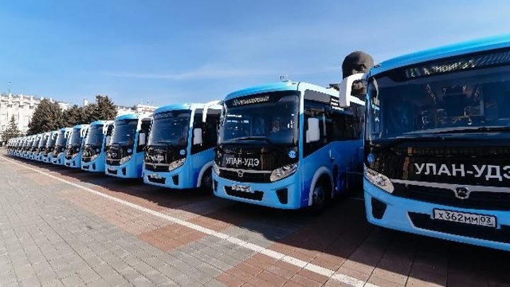 Улан-Удэ получит 300 млн рублей на новые автобусы
