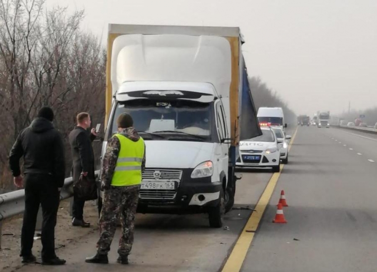 В Ростовской области водитель Volvo насмерть сбил человека В Ростовской области водитель Volvo насмерть сбил человека