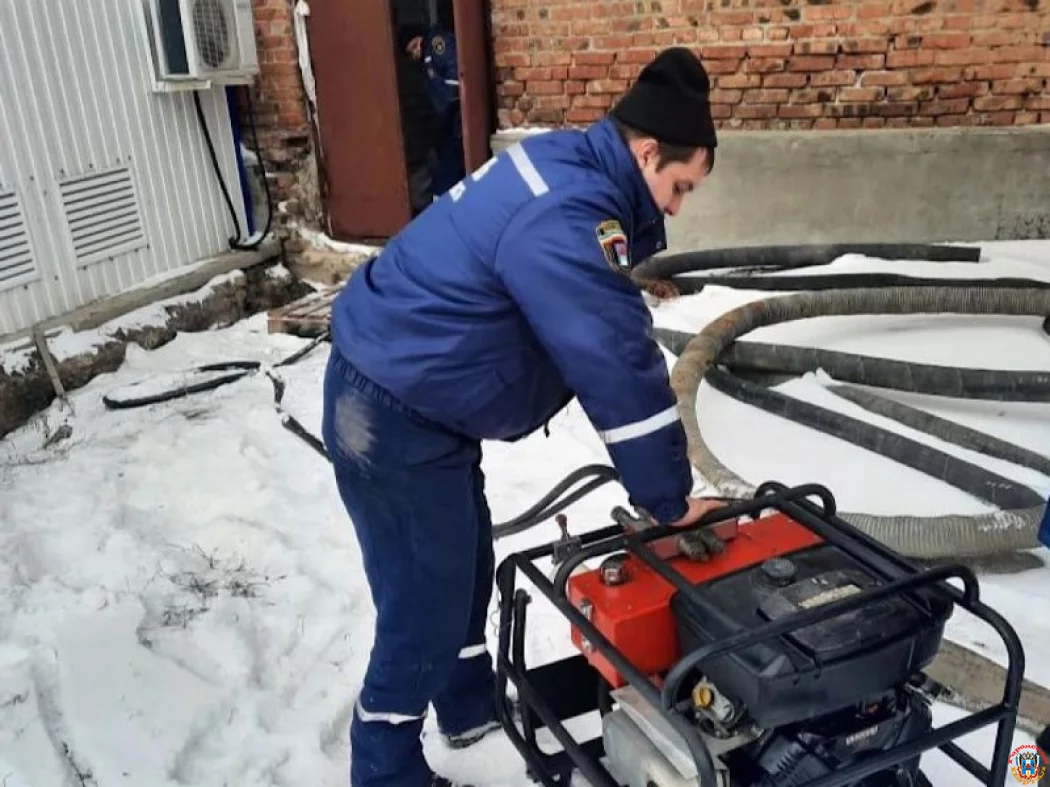 Крупная коммунальная авария в Новошахтинске: почти 70 тысяч жителей остались без воды из-за поломки коллектора