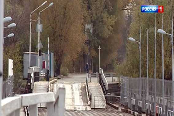 В Ростове сегодня закроют понтонный мост на Зеленый остров