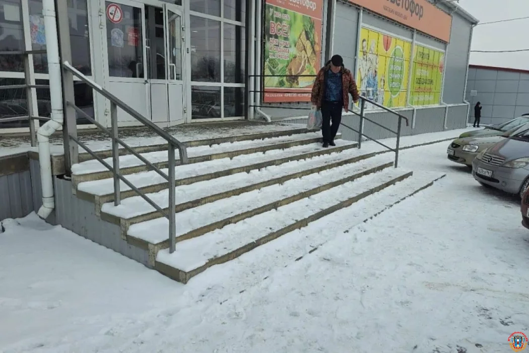 Донские инспекторы зафиксировали более 170 нарушений правил уборки снега в регионе