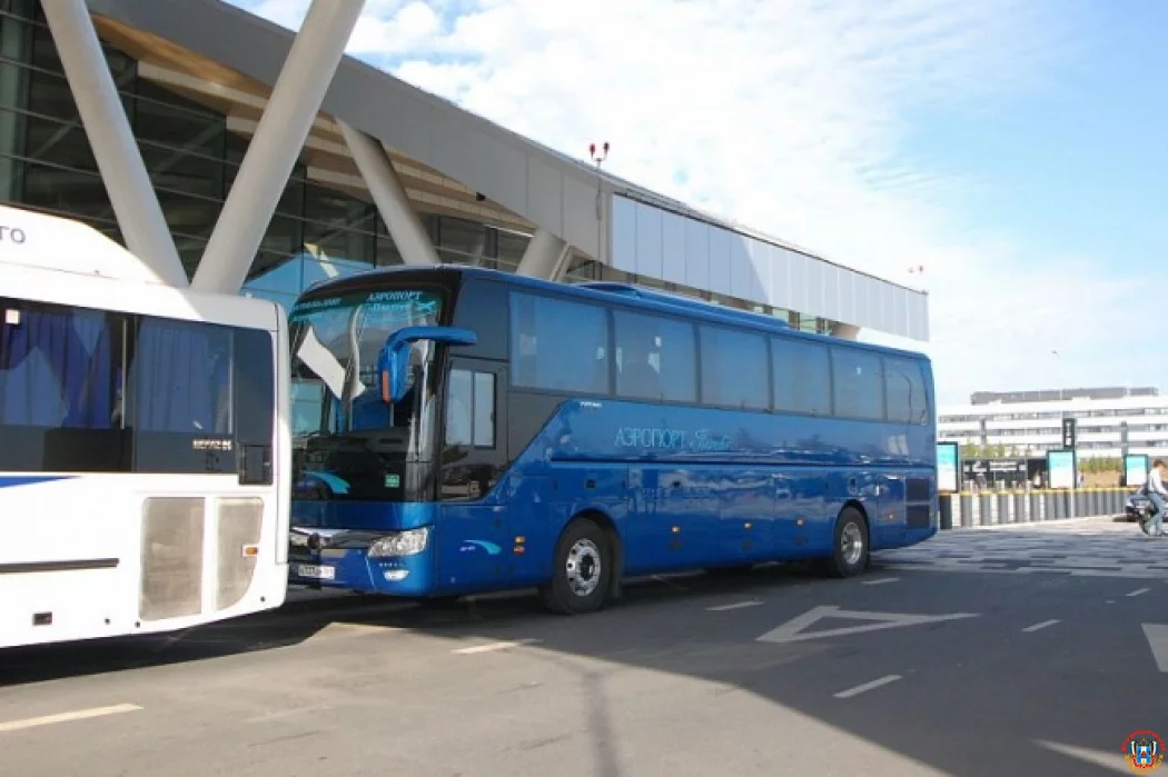 Только до 22 часов: ночные автобусы из Ростова до аэропорта Платов отменили Только до 22 часов: ночные автобусы из Ростова до аэропорта Платов отменили