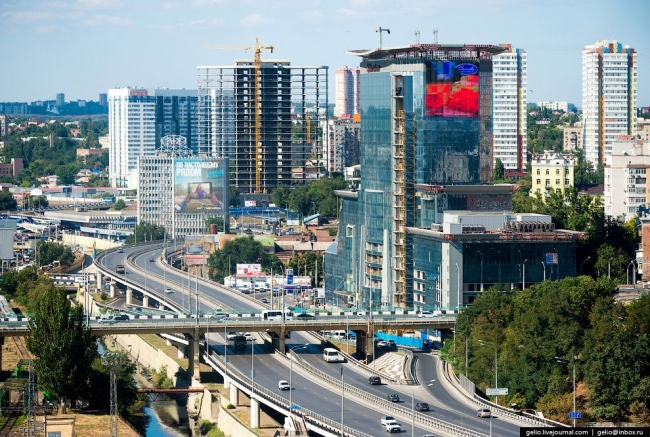 Движение транспорта ограничат в центре Новочеркасска