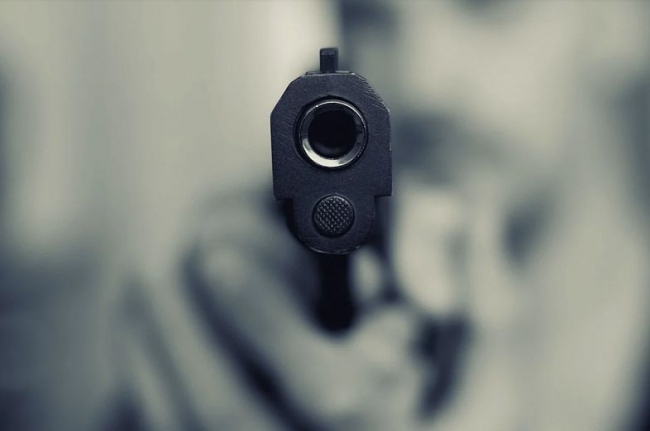 Дончанин застрелился из найденного пистолета бывшего полицейского
